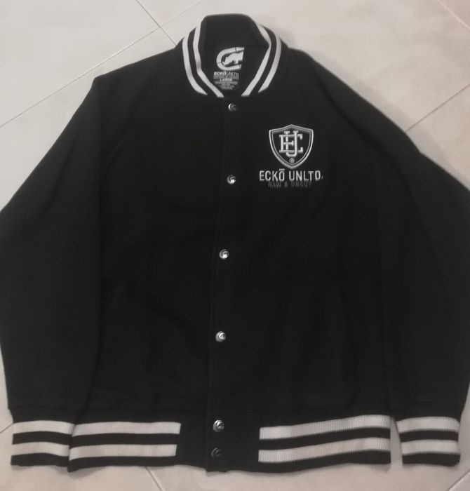 Casaco de homem preto