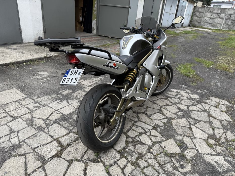 Kawasaki er6f 650 wtrysk. nowe opony s21, dodatki