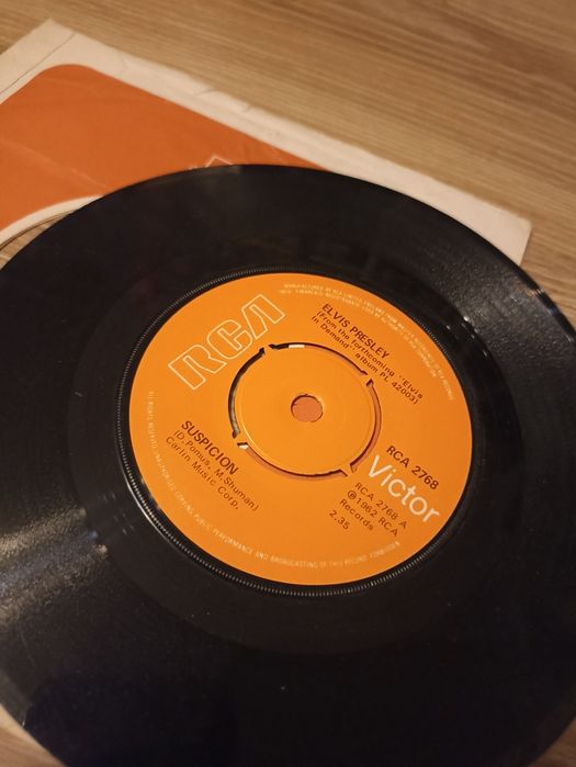 ELVIS PRESLEY - SUSPICION !! WINYL !! Chuck Berry BB King Buddy Holly