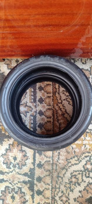 Продам шини для электросамоката 8 1/2 x 2