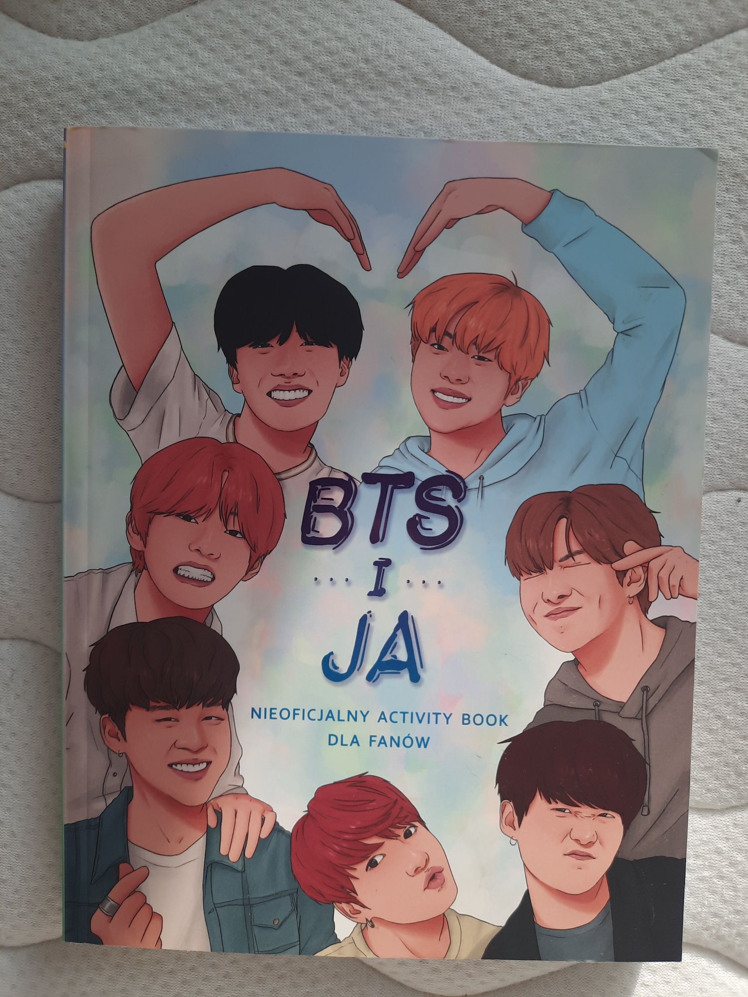 BTS i ja nieoficjalny activity book dla fanów