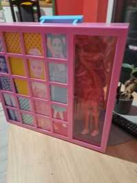 Sprzedam szafę Barbie