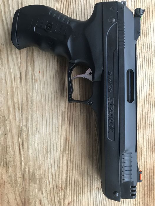Pistola Pressão de Ar de Mola Beeman P17, nova 4.5mm