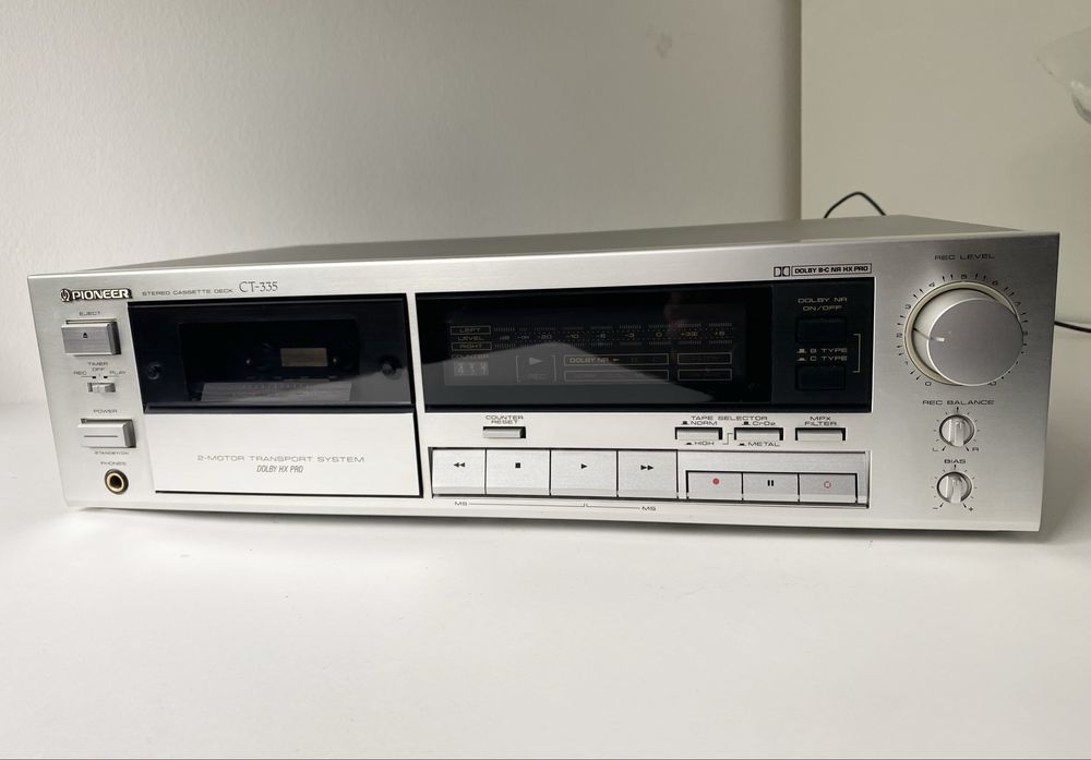 Кассетная дека Pioneer CT-335