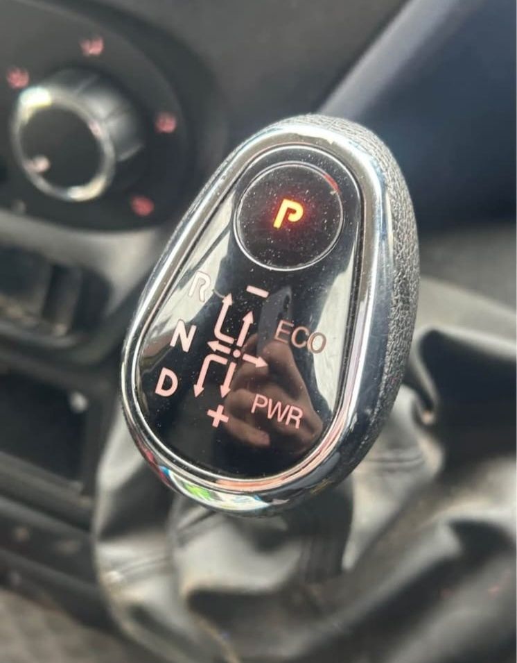 Iveco daily winda kontener 2.3 euro 6 niski przebieg Anglik