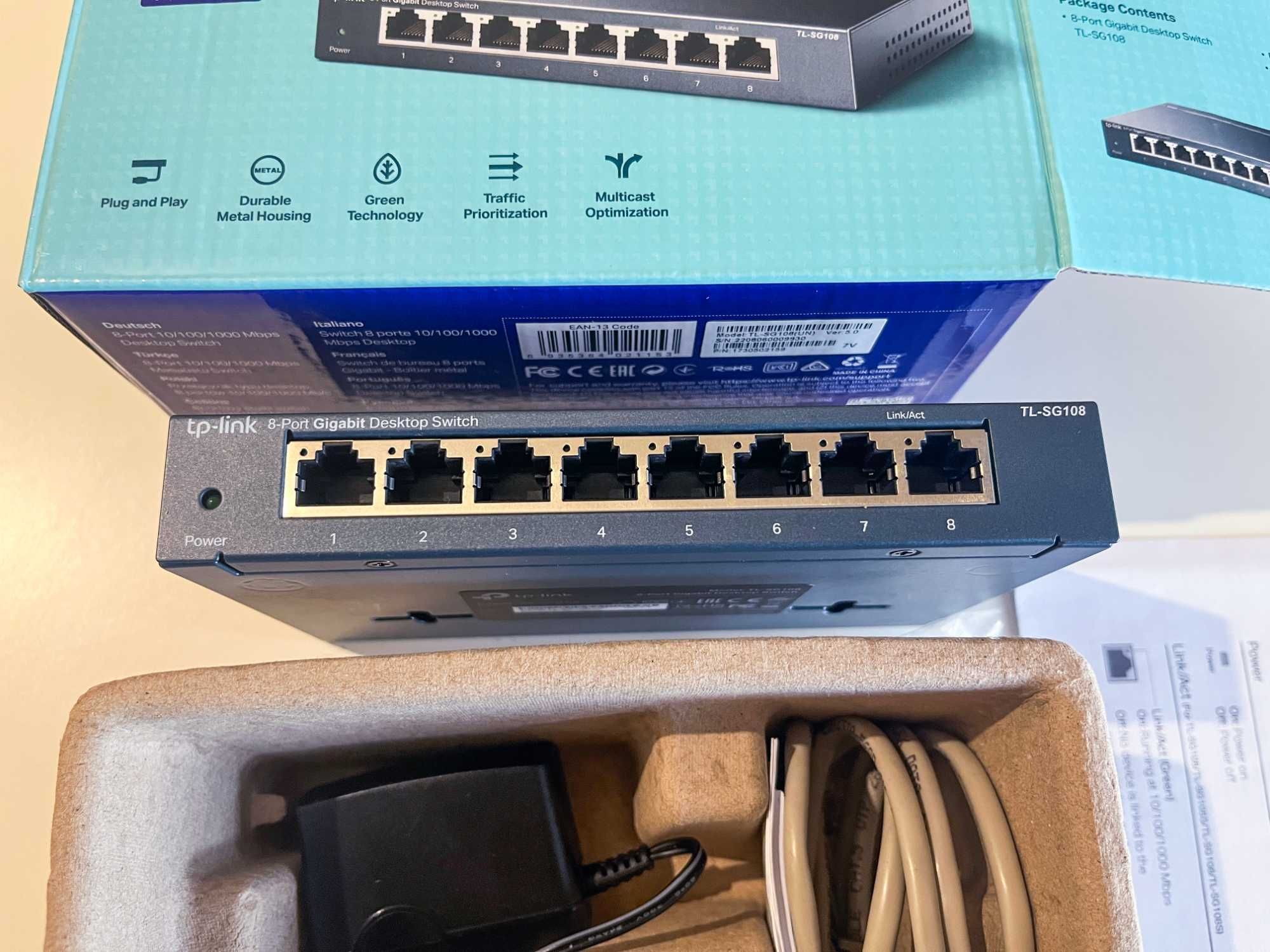 Switch Tp-Link TL-SG108 (1 Гб/с)