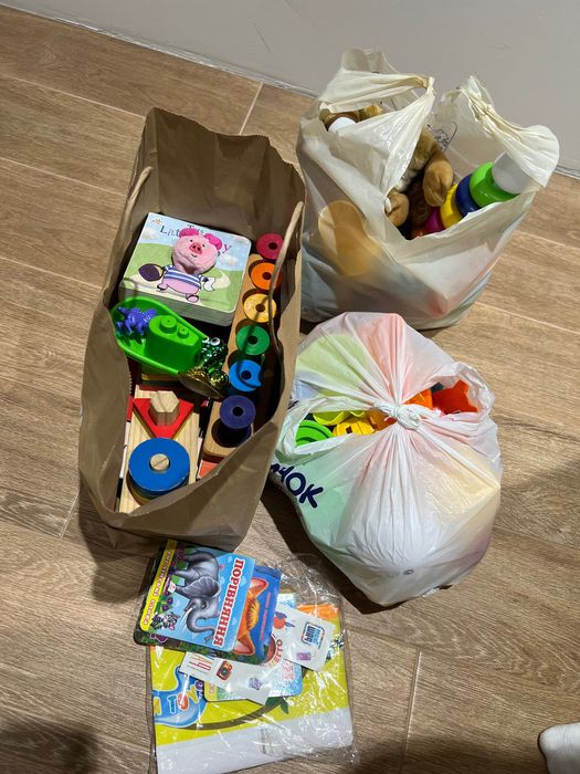 Віддам іграшки безкоштовно