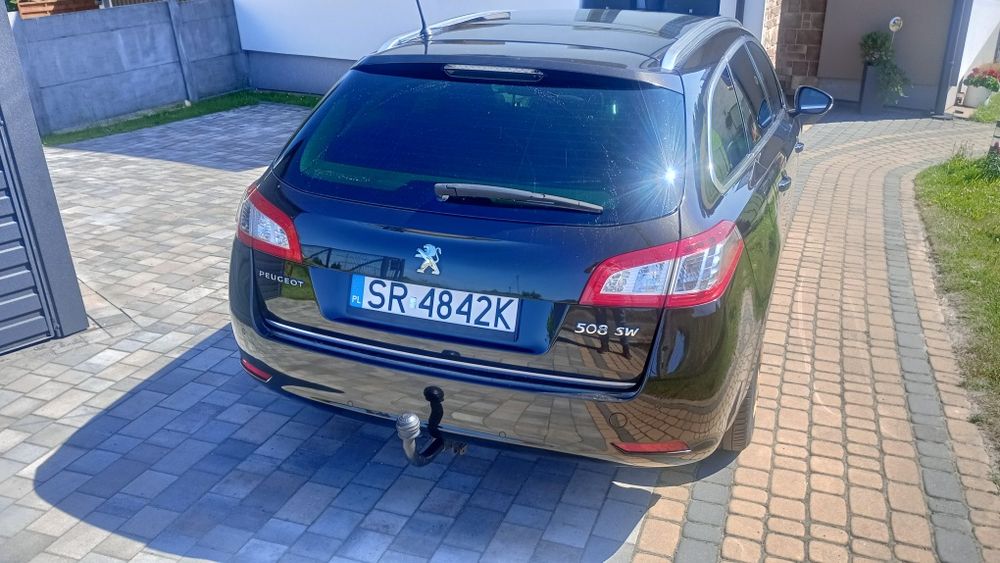 Peugeot 508 SW .