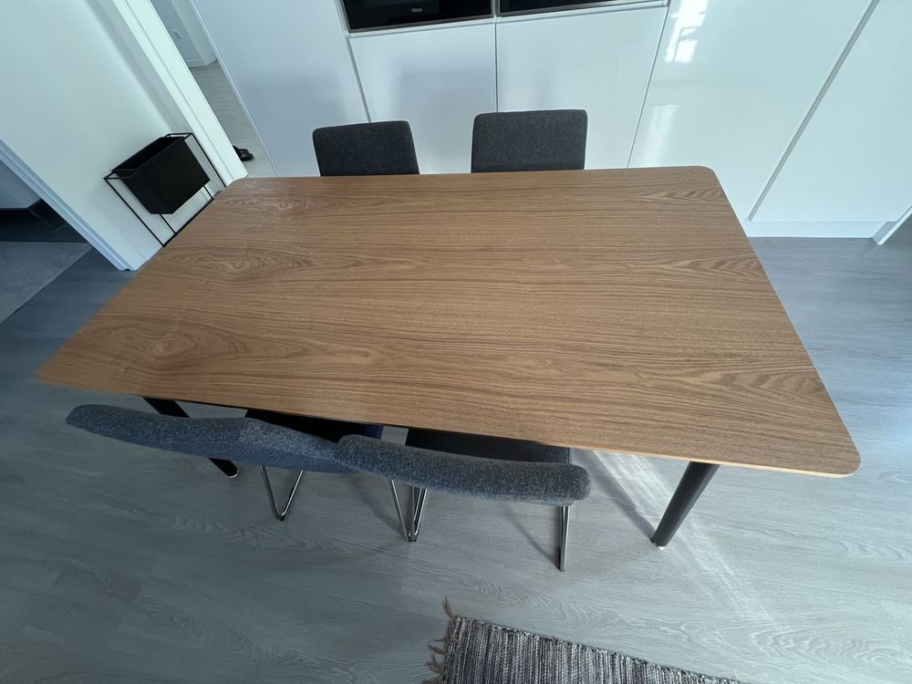 Mesa cozinha 1,60x90 com 4 cadeiras