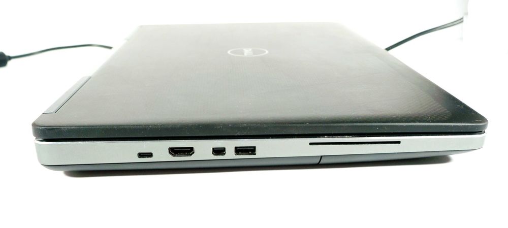 Dell Precision 7710  i7-6920HQ\16GB\256GB\Pro W7170M 4GB\17,3 FHD IPS