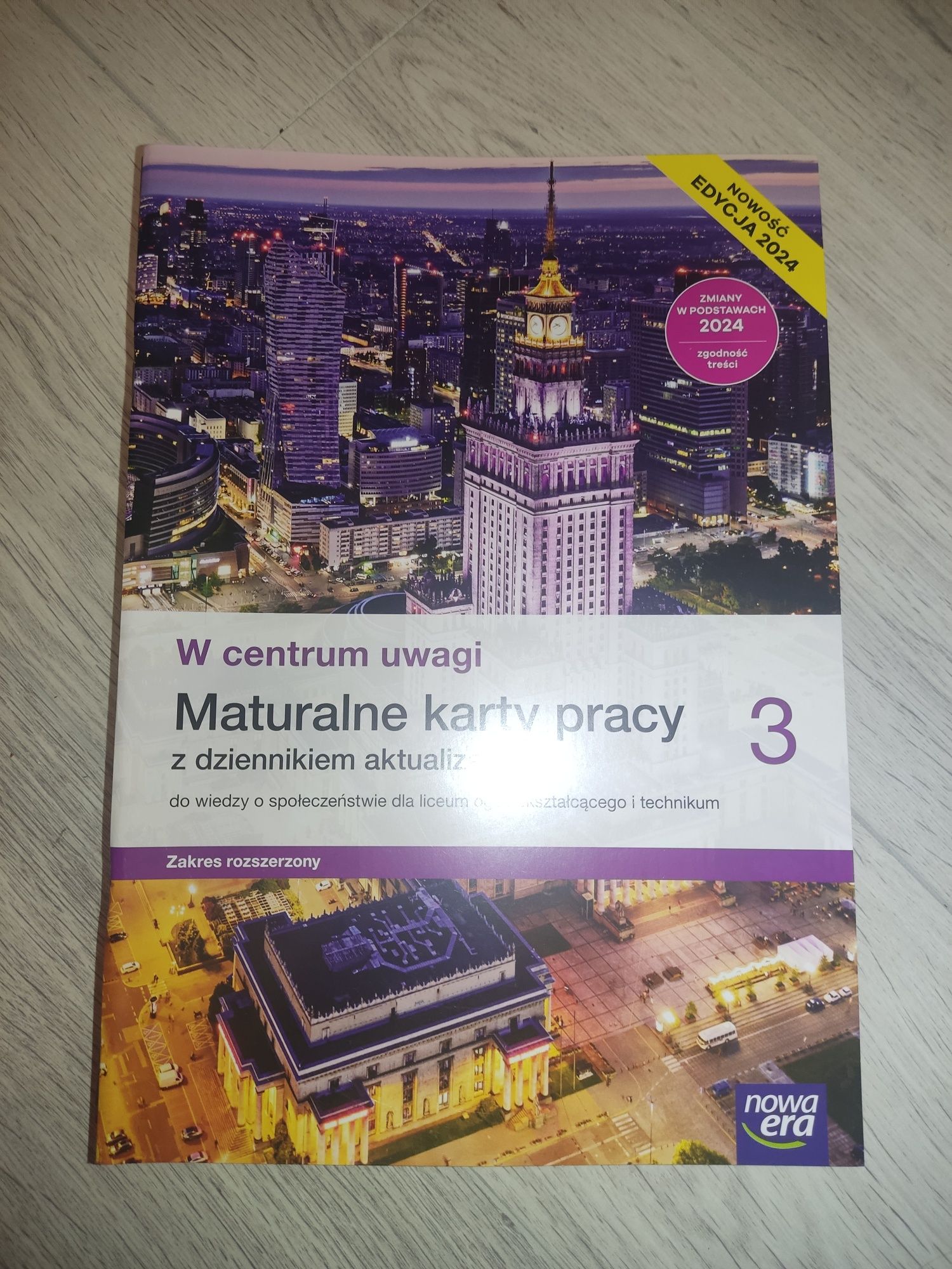 Maturalne karty pracy wos "w centrum uwagi"