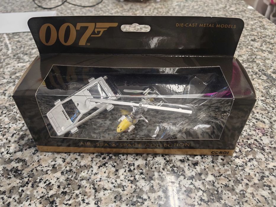 Corgi zestaw James Bond Collection