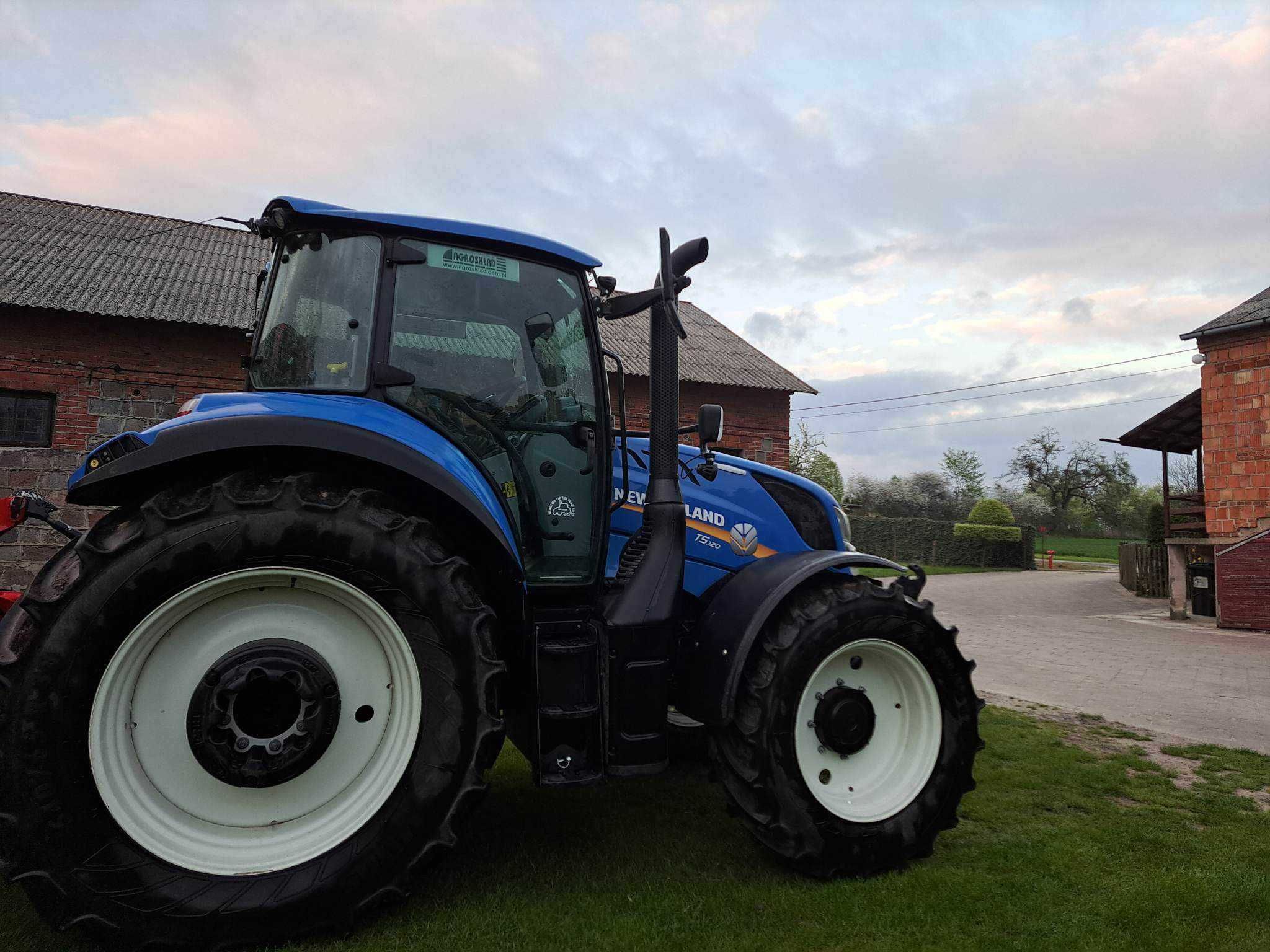 NEW HOLLAND T5.120,  2018 r.