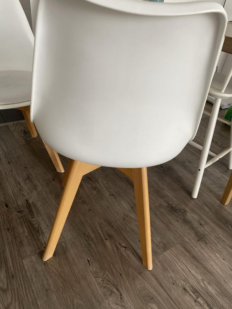 Krzesla 4 sztuki krzeslo biale