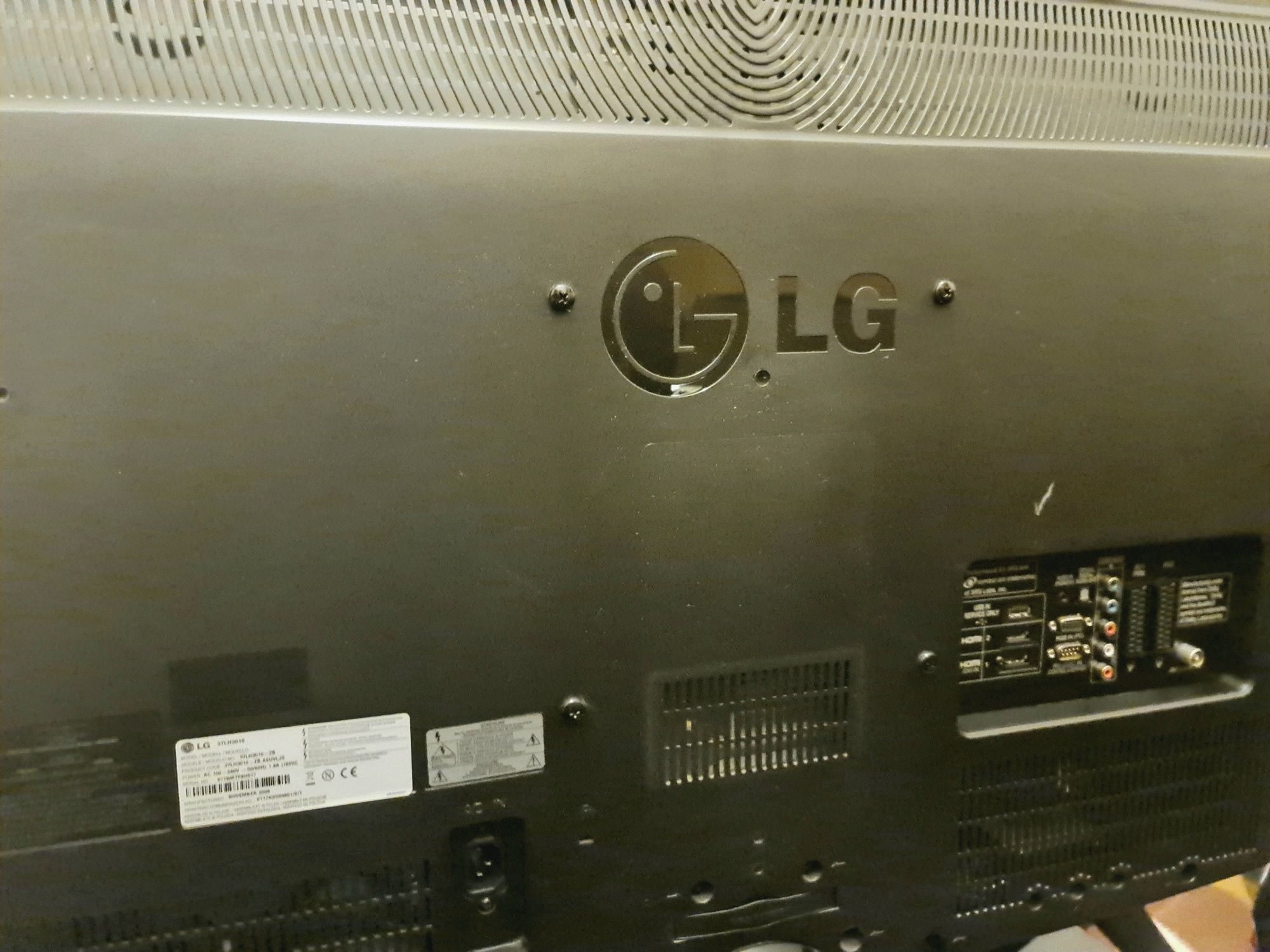Telewizor LG 37LH3010 37 cali