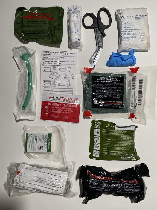 Аптечка військова. Турнікет SICH, CAT, DNIPRO або CODE RED