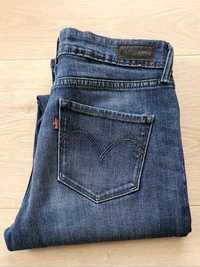 Jeansy Levi's 26/32 straight