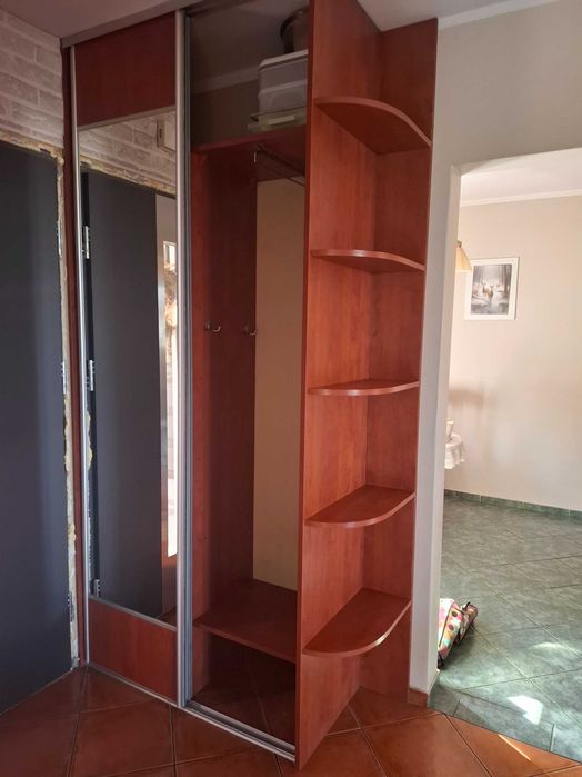 Szafa do przedpokoju