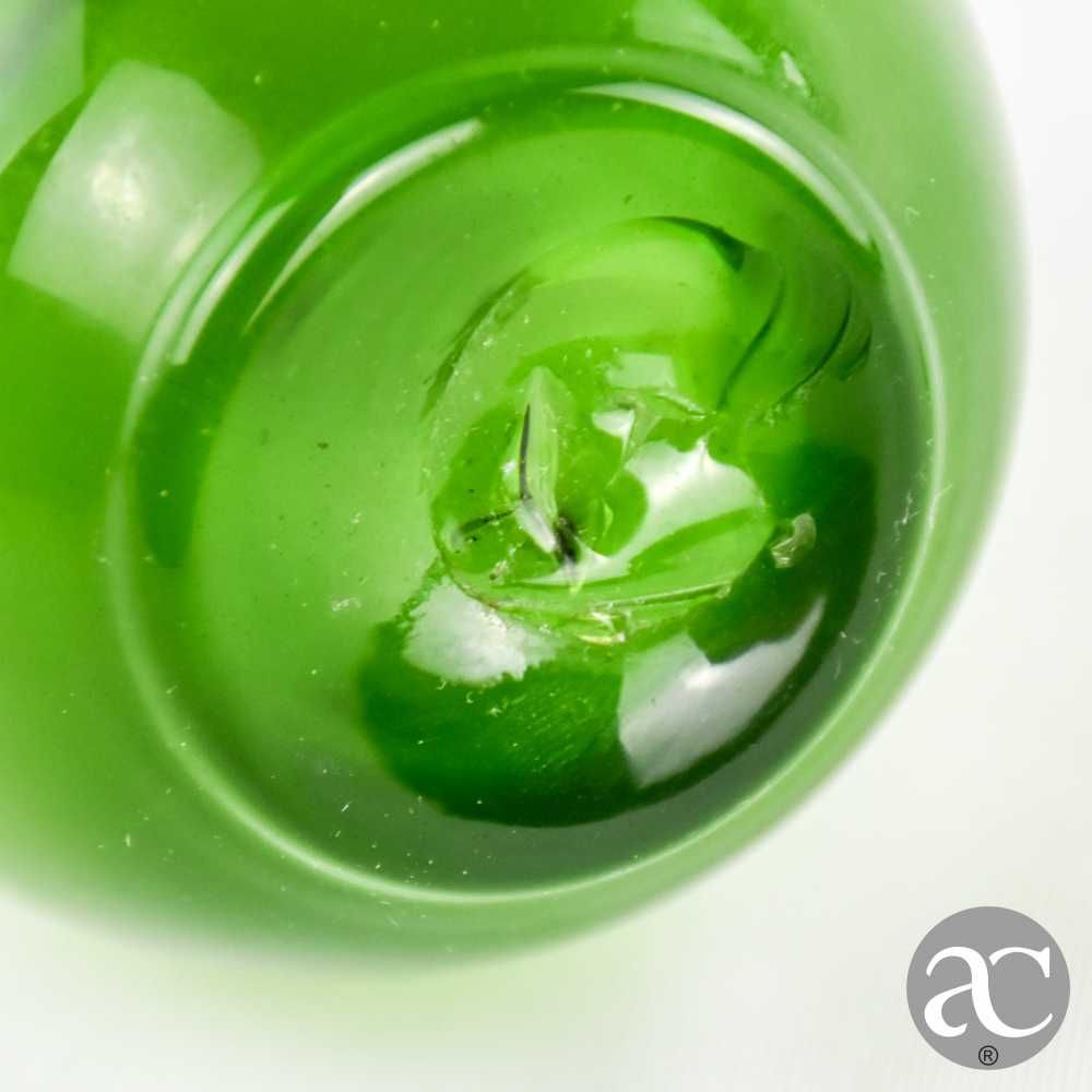 Frasco com rolha vidro soprado forma de cabaça em cor verde, séc. XIX