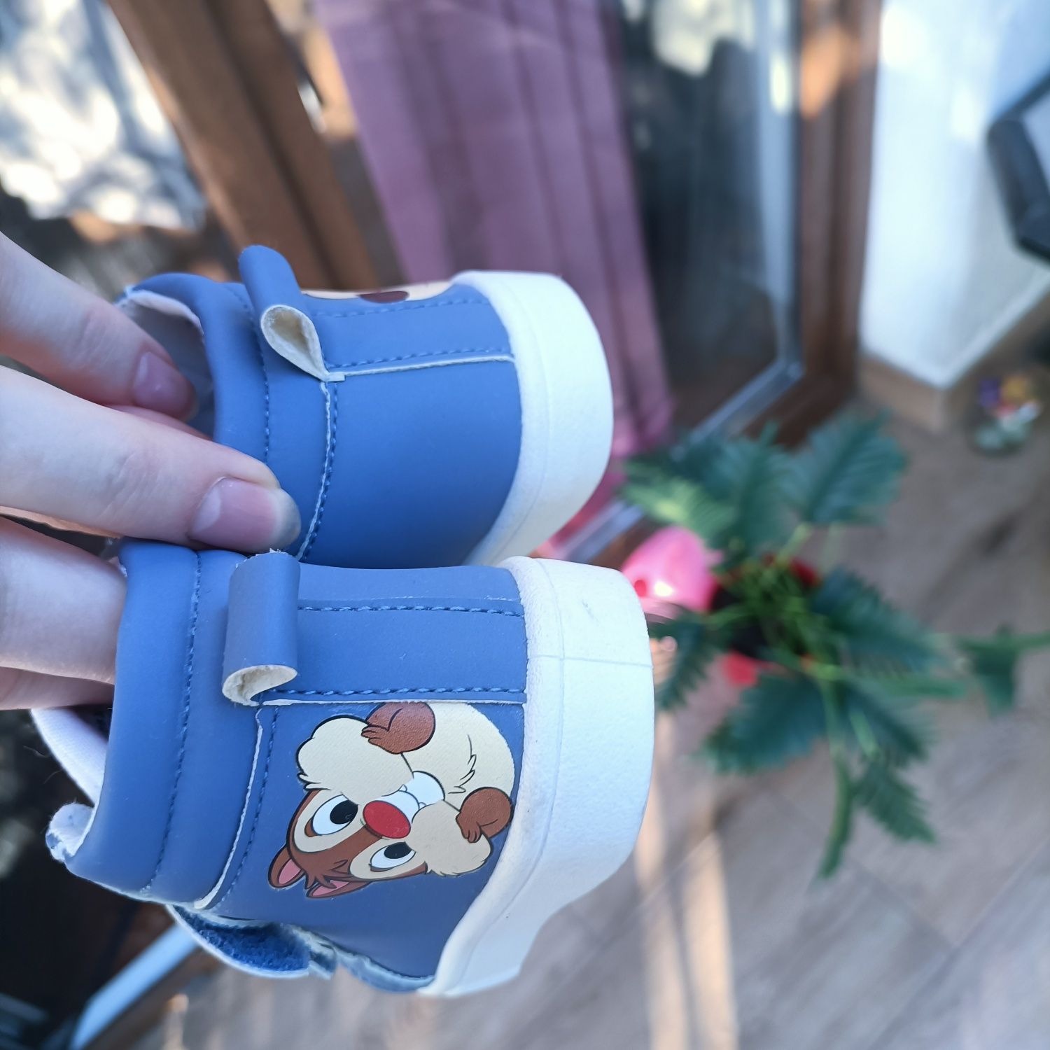 Nowe buty niemowlęce r 20