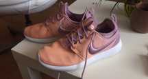 Buty Nike roshe run orchid 37,5