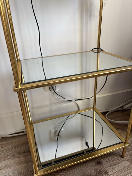 Zlote regal lustrzane