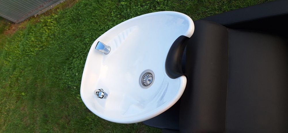 Ayala Myjka fryzjerska