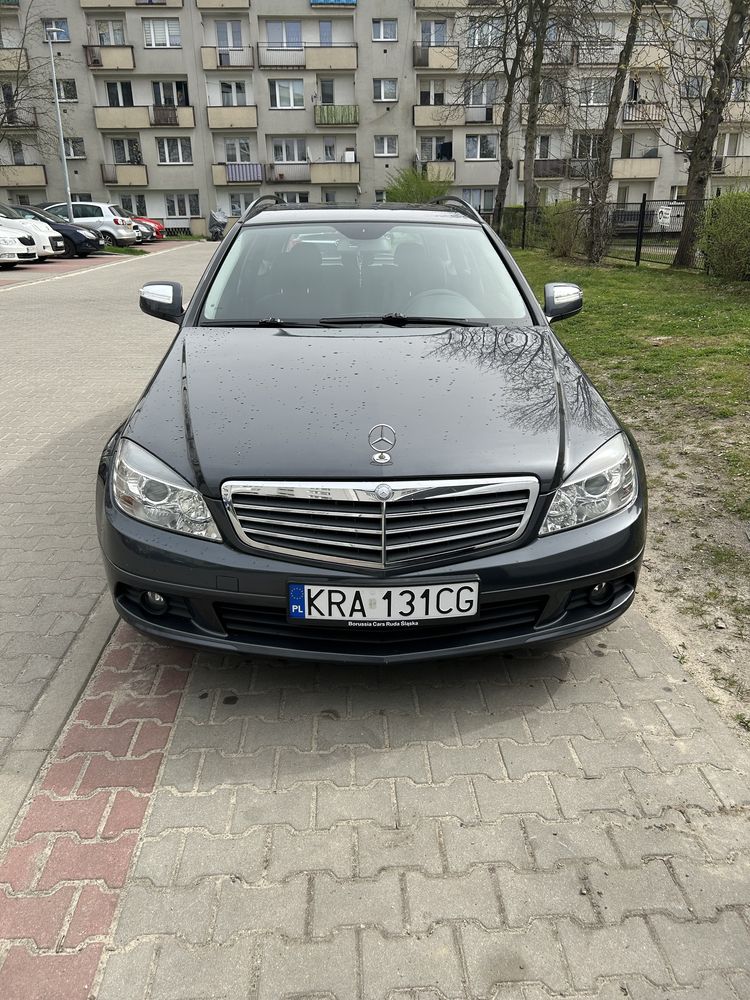 Mercedes C200, 1.8 benzyna, 184 konie Kompresor. Super stan!