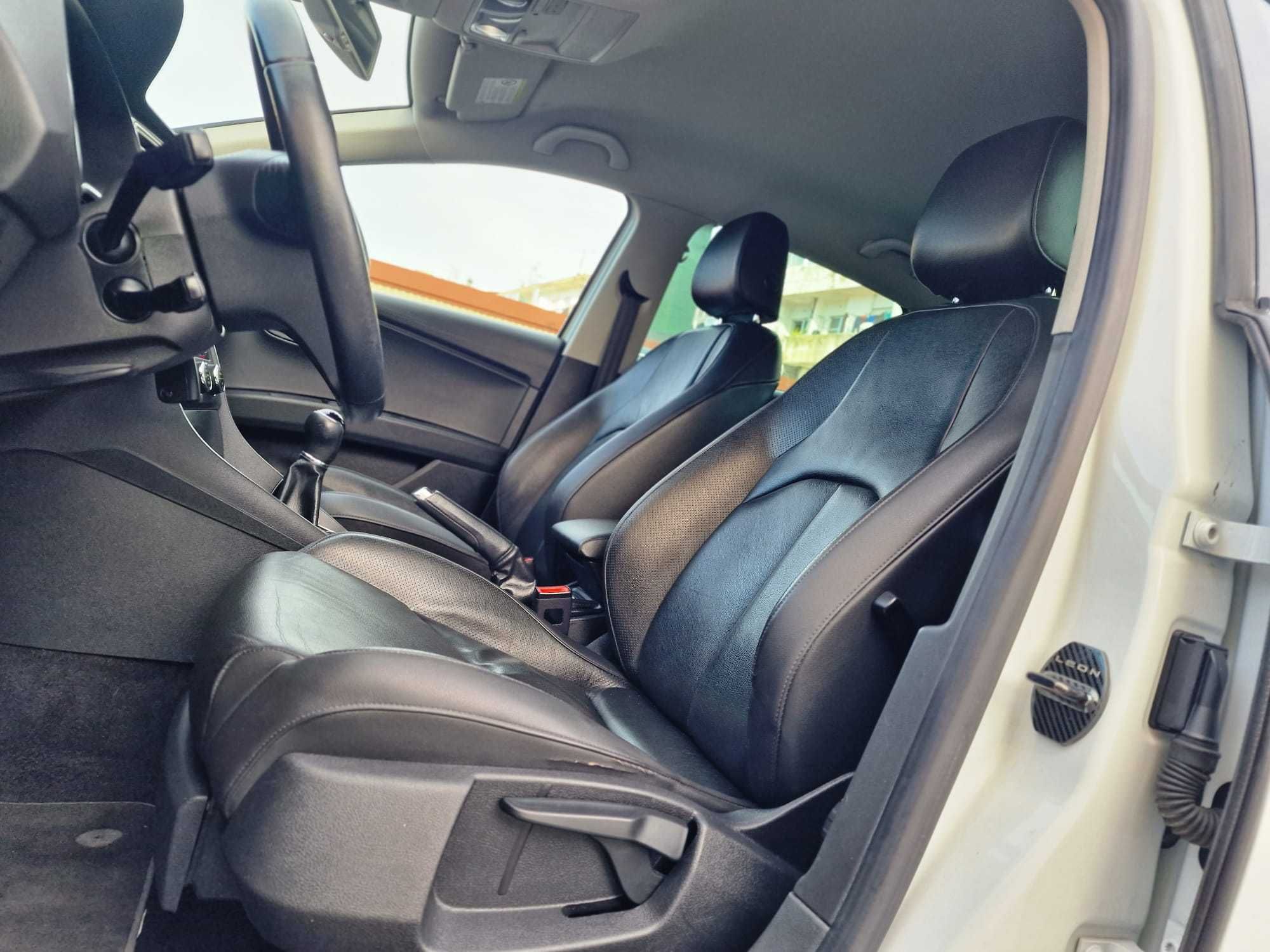 SEAT LEON FR 1.6TDI 110CV "LOOK CUPRA"