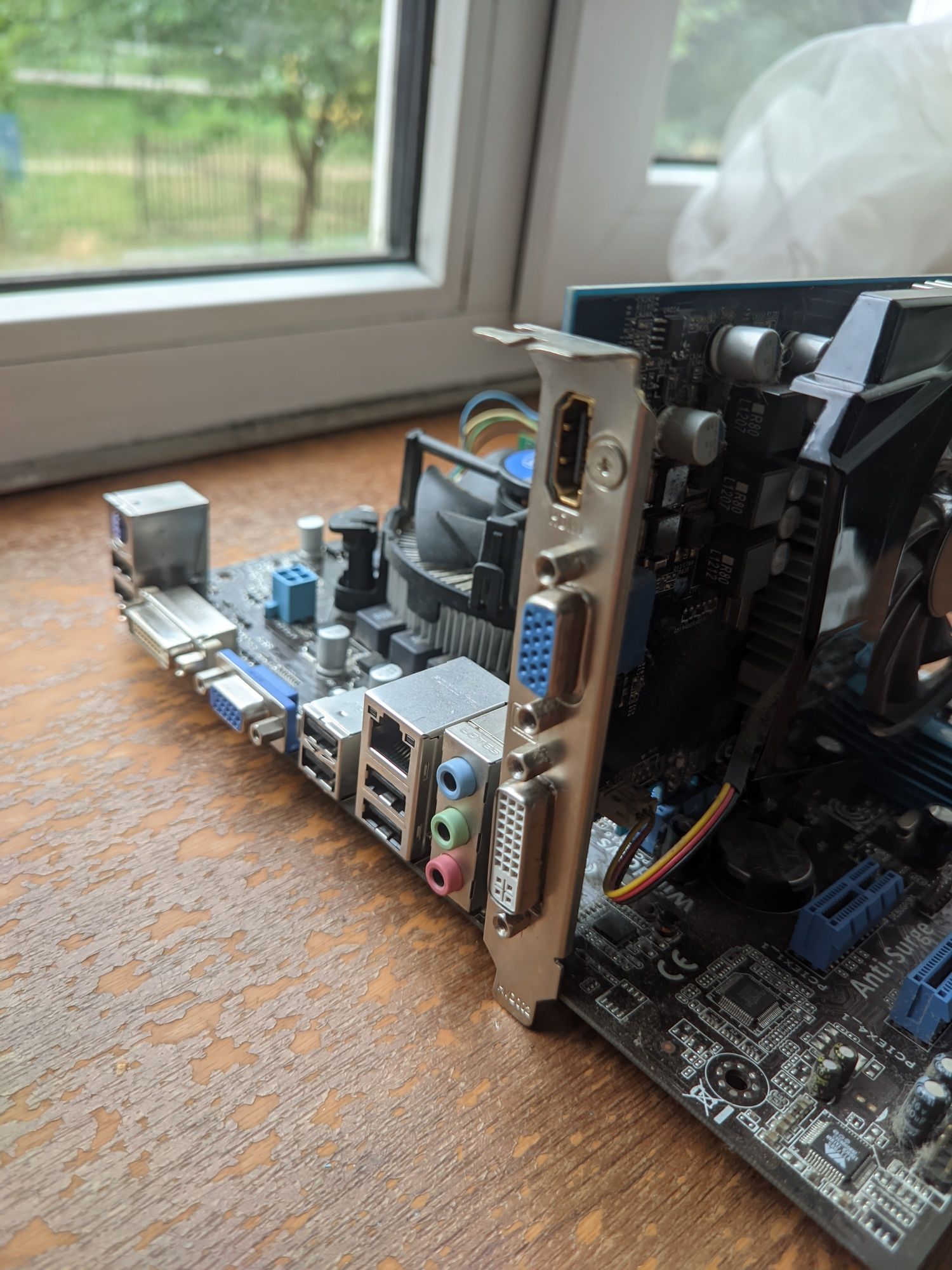 I3-2100 , DDR3-8GB відеокарта GT630