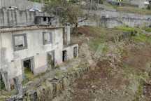 Terreno Urbano no Monte.  Para Construção de moradias