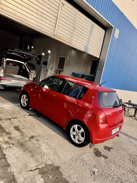 Suzuki Swift 1,3 2006 рік. (обмін на АКПП)