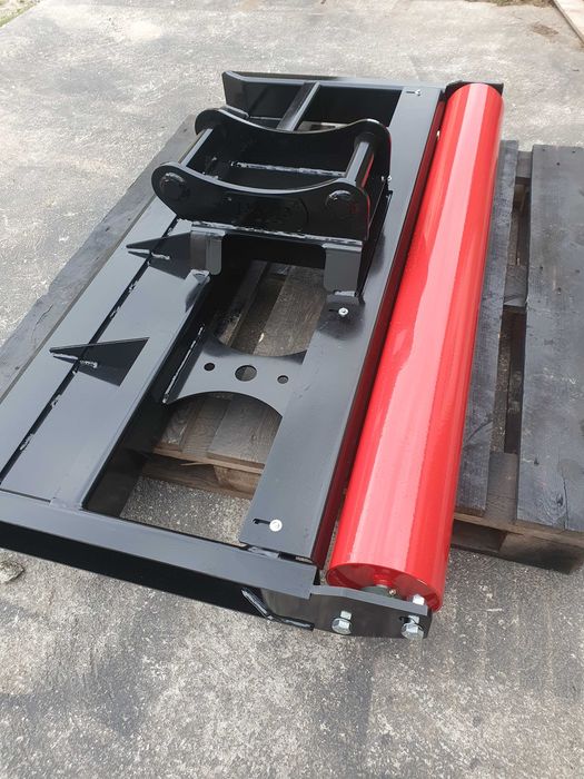 Niwelator powierzchni 150cm do koparki minikoparki pod szybkozłącze ms