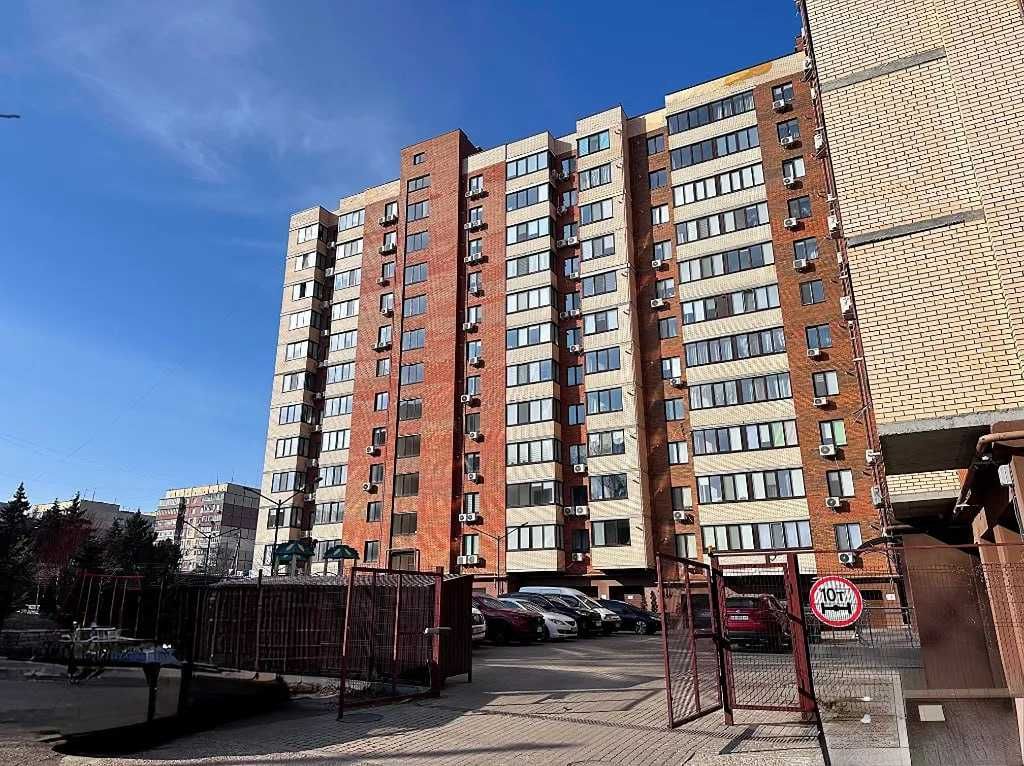Оренда 2к квартири на бул. Слави, ЖК SokolovSky, Сокіл