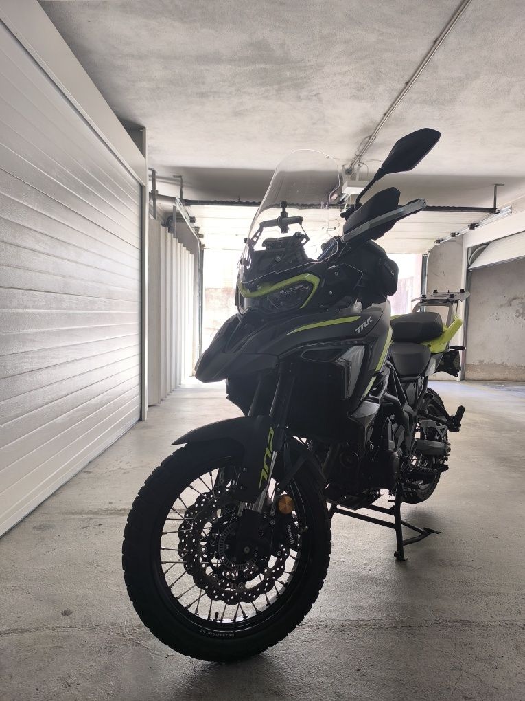 Benelli trk 702x