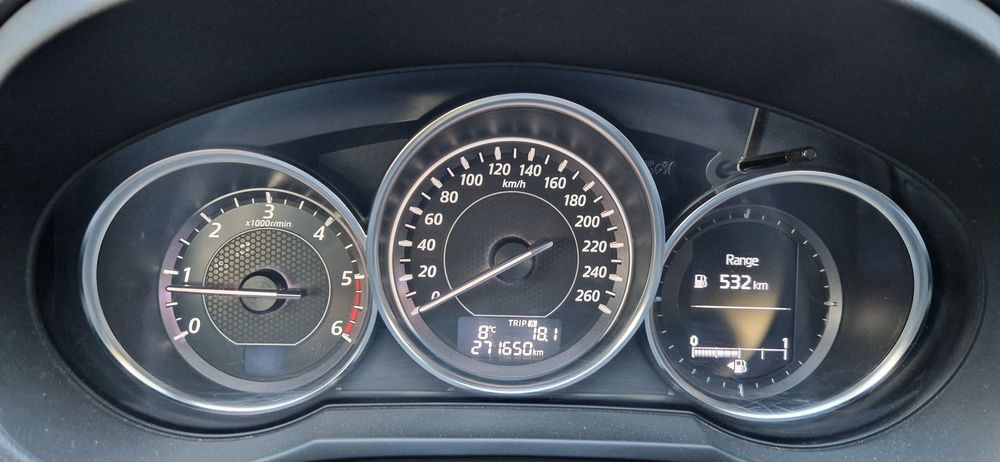 Mazda 6 GJ 2.2 175 KM Kombi Czarna Xenon Skora Zadbana