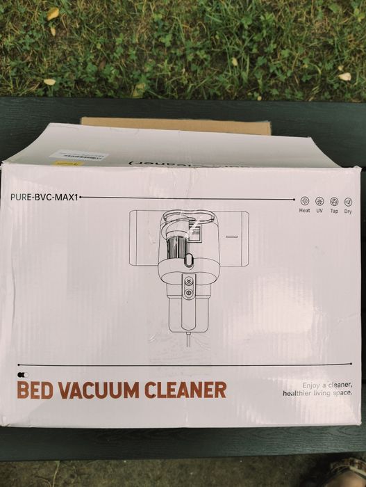 Ручной пылесос с УФ- лампою для кровати