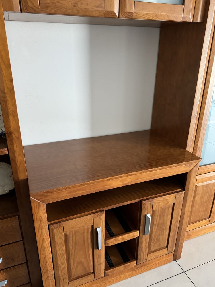 Movel aparador/louceiro/TV