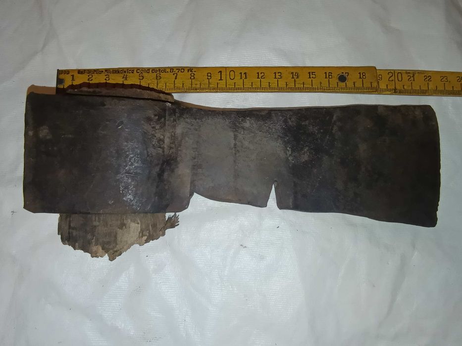 stara kuta siekiera 1450 gram - sygnowana