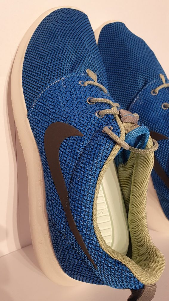 Nike Rosherun nowe męskie buty sportowe rozmiar 44