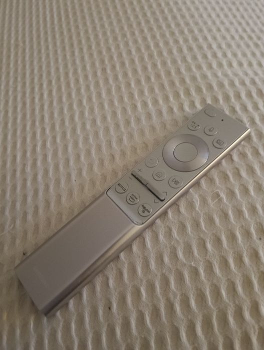 Pilot do telewizora wysyłka