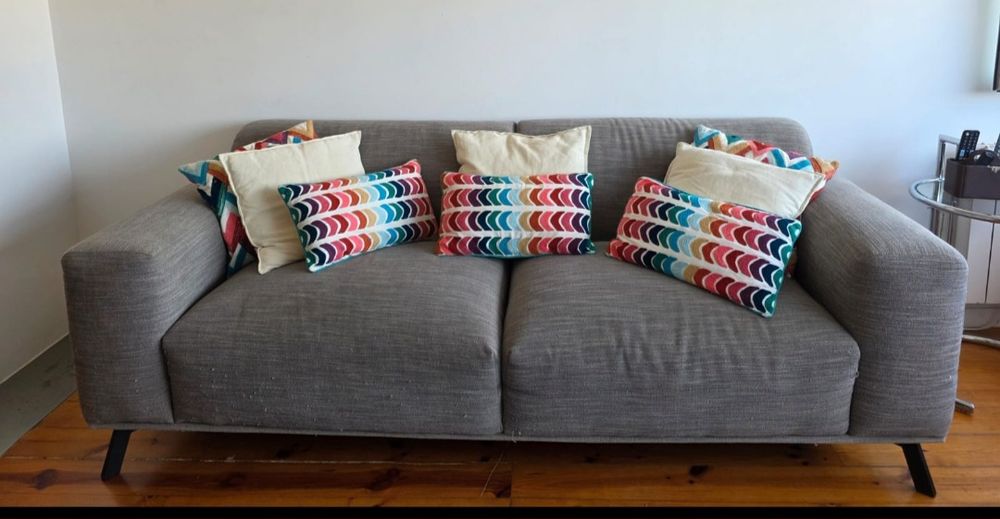 Sofa Area cinzento