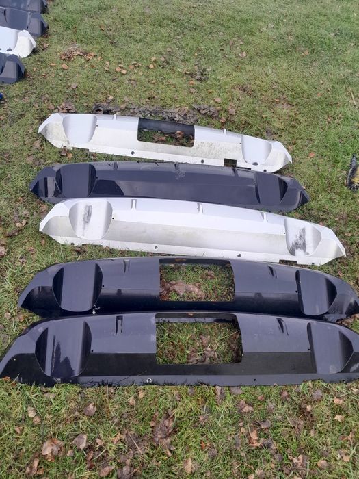 Opel Zafira B OPC Dokładka zderzaka tył dyfuzor Z20R lakier