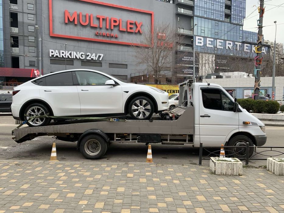 Евакуатор Вінниця, лафет, автовоз, евакуація авто, эвакуатор