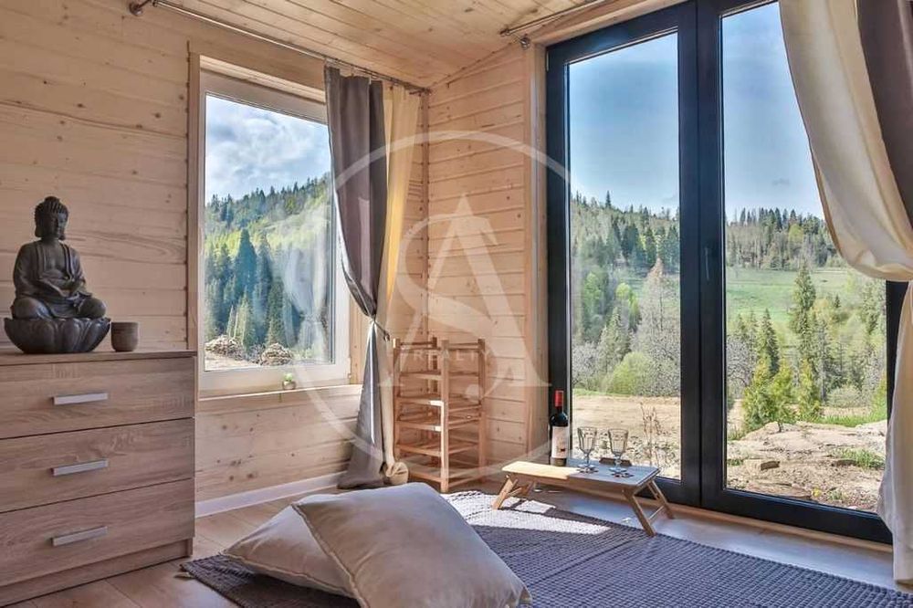 Славське продаж котеджу у сучасному котеджному містечку в Карпатах