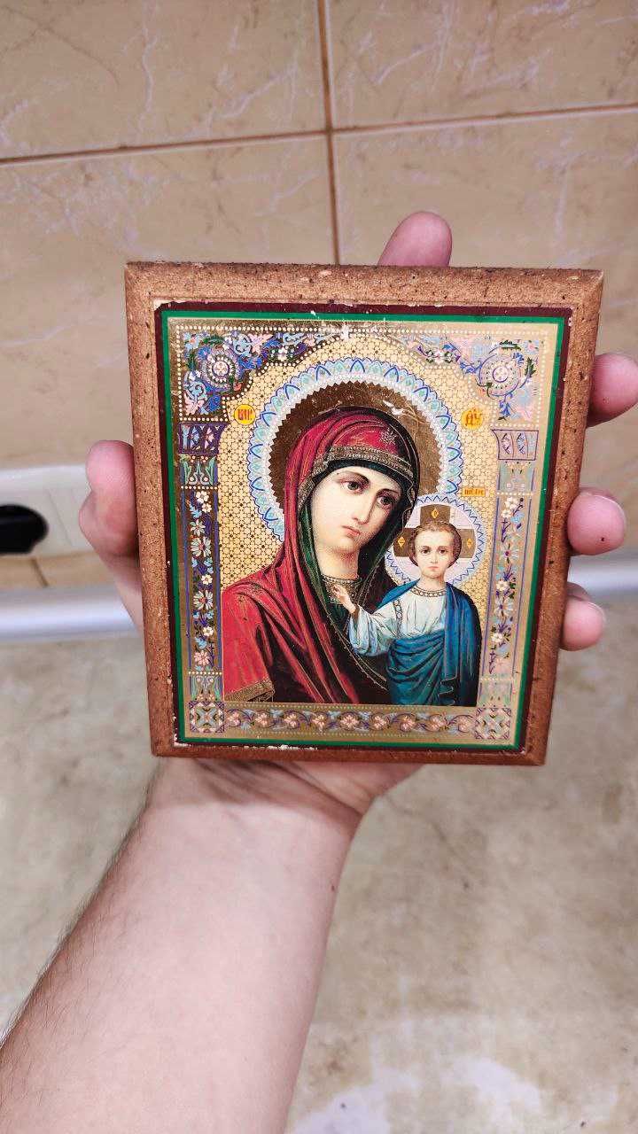 Икона Божьей Матери