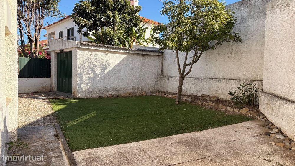 Moradia T5 com jardim São Pedro Estoril