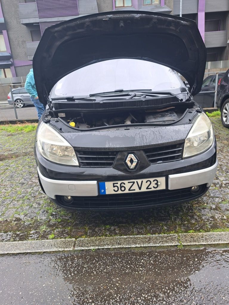 Renault Scenic para despacho