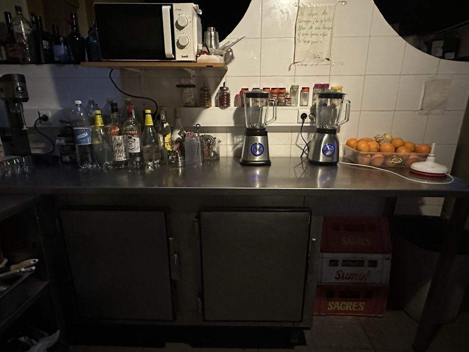 Arca frigorífica grande de café com 2.45m x 0.63m