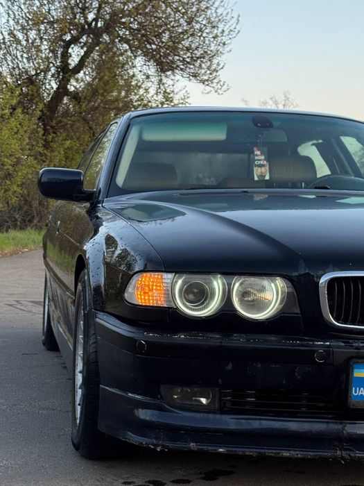 BMW 750 l дизель 4.0
